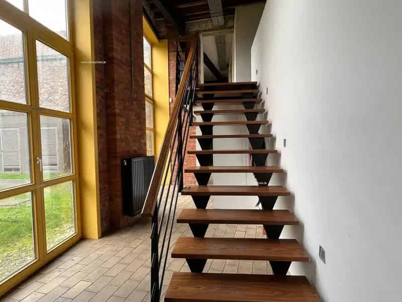 Loftkantoor 450m² te Gent nabij N424