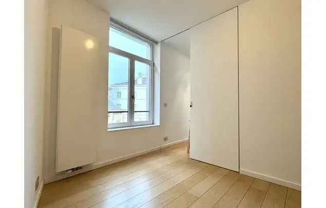 Huur 2 slaapkamer huis van 105 m² in Brussels