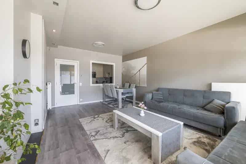 Appartement te huur Beveren: Gelijkvloers 2 slaapkamers