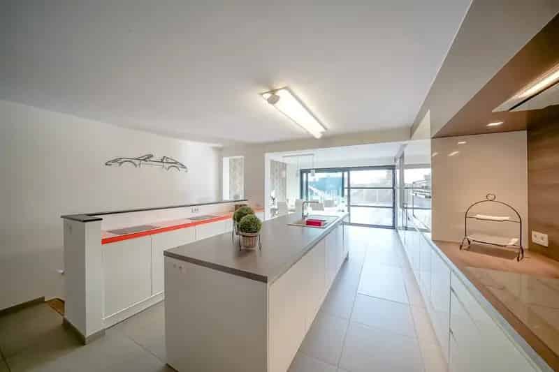 Handelspand met Woning te Oudenburg