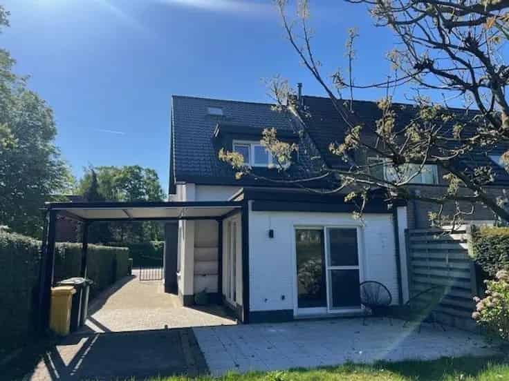 Gerenoveerde 3 Slaapkamers Huis Te Koop Top Locatie