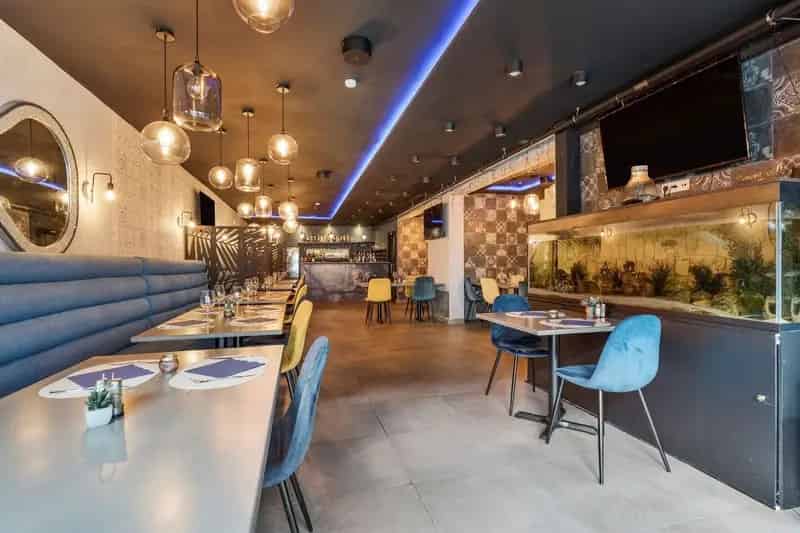 Horecazaak met Appartement te Koop Oostakker