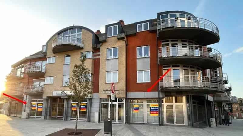 Ruim Commercieel Gelijkvloers 465m2 te Huur