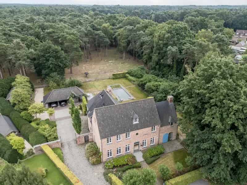 Exclusieve Villa 5 Slaapkamers Verwarmde Zwemvijver 2070m2