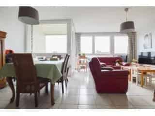Appartement te Koop Charleroi 2 slaapkamers Garage Balkon