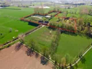 Luxueuze Villa te Rumst - 5 slaapkamers, kantoor 100m²