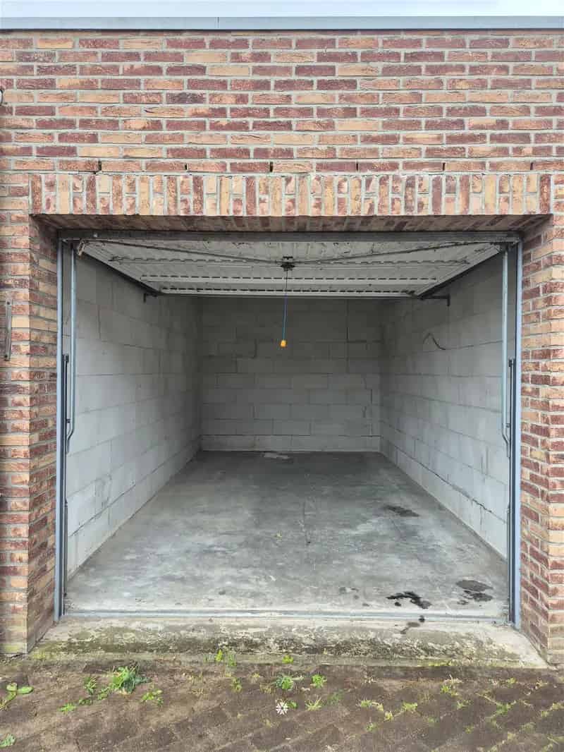 Garagebox te huur Sint Niklaas 22m2