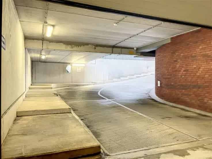 Overdekte Parkeerplaats Gent - Jean Daskalides