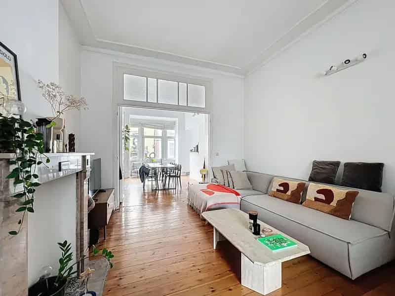 Appartement te Koop Schaerbeek 1 Slaapkamer 82m² Terras Kelder