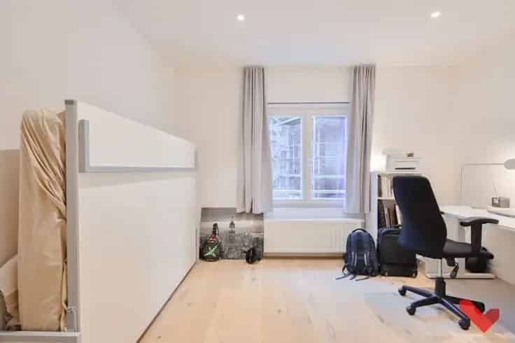Studio Te Koop