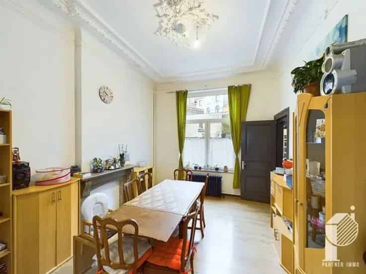 Herenhuis Te Koop: Charmante woning met veel mogelijkheden