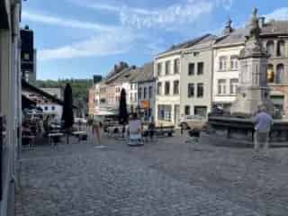 Handelspand Saint-Hubert 343m² - Commercieel of Woonhuis