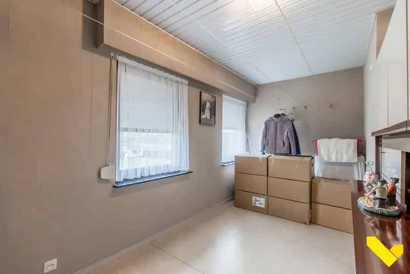 Op te frissen woning rustige buurt