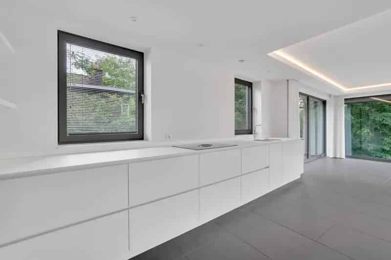 Luxe Appartement Genk 147m2 2 Slaapkamers Terras