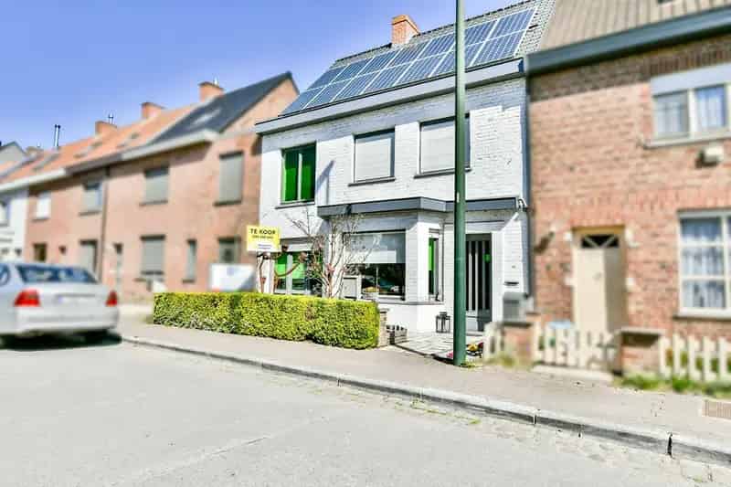 Te renoveren woning Torhout - 3 slaapkamers - nieuw dak