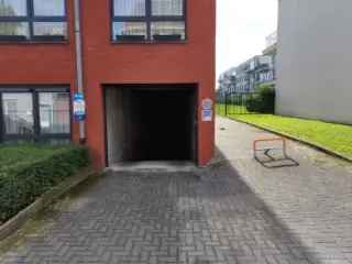 Parking te koop Haren