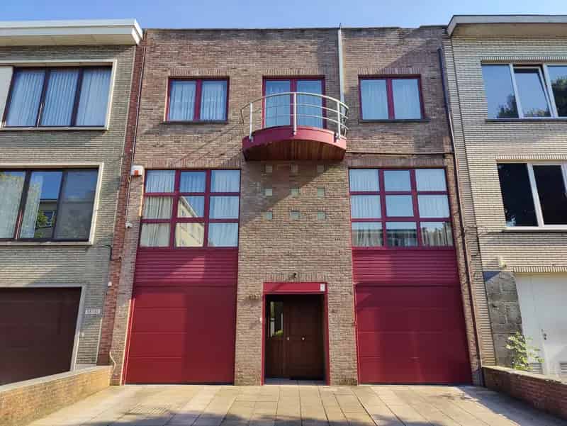 Riante woning Oosterveldwijk polyvalente ruimte 2 garages
