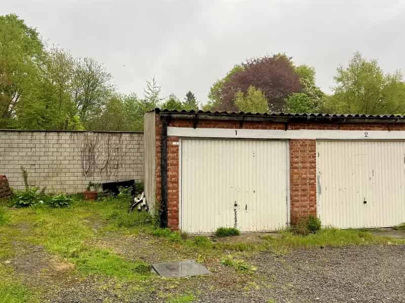 Gesloten Garagebox te Huur