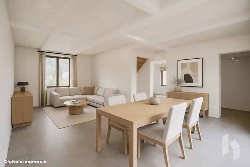 Huis te huur 205m² 3 slaapkamers 2 badkamers Grote zolder