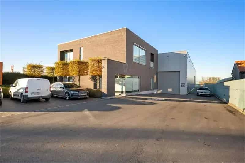 Magazijn te huur Herzele 121m²