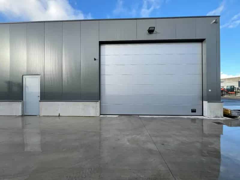Loods te Boezinge: Ruime Opslag of Productie