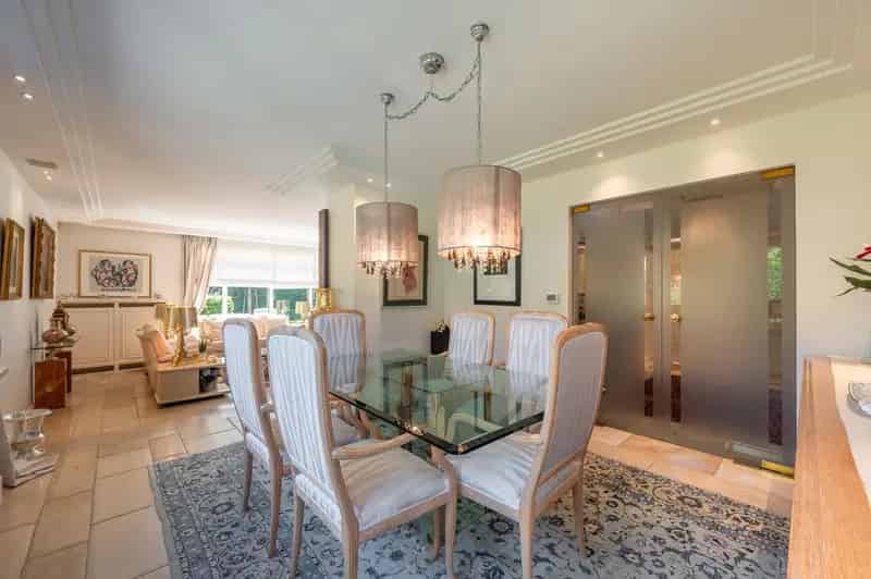 Villa Knokke: Rustige residentiële omgeving