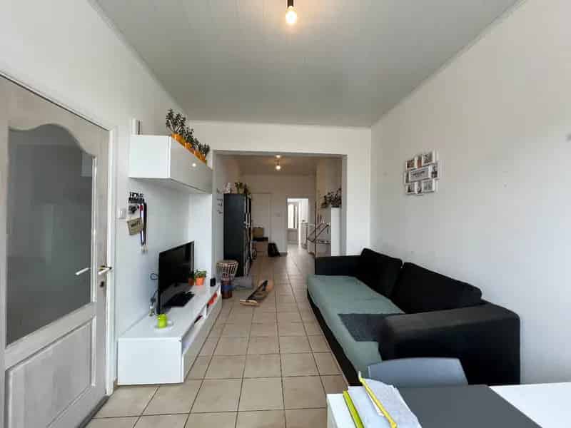 Huis te koop Ieper: Ruime gezinswoning met 3 slaapkamers en tuin