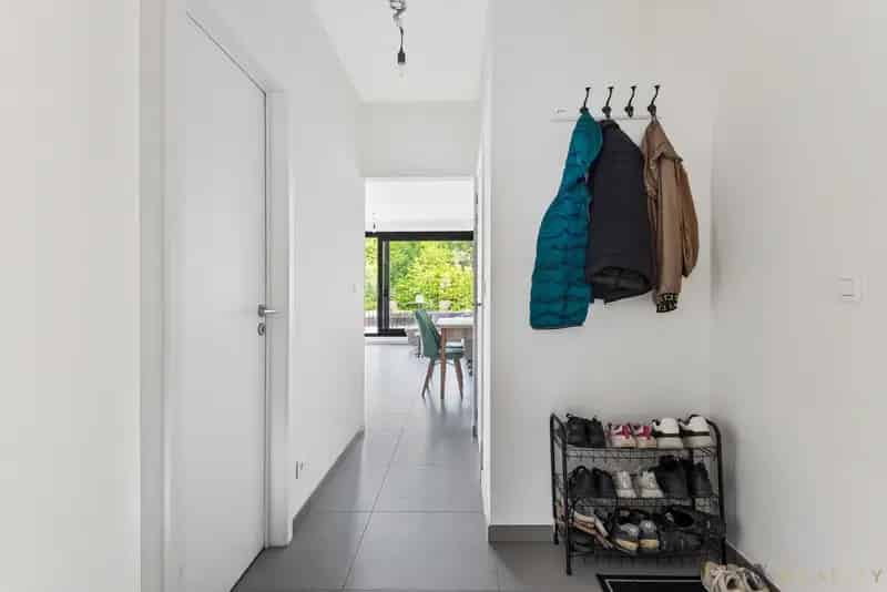 Te Koop 2 Slaapkamer Appartement Ruim Terras