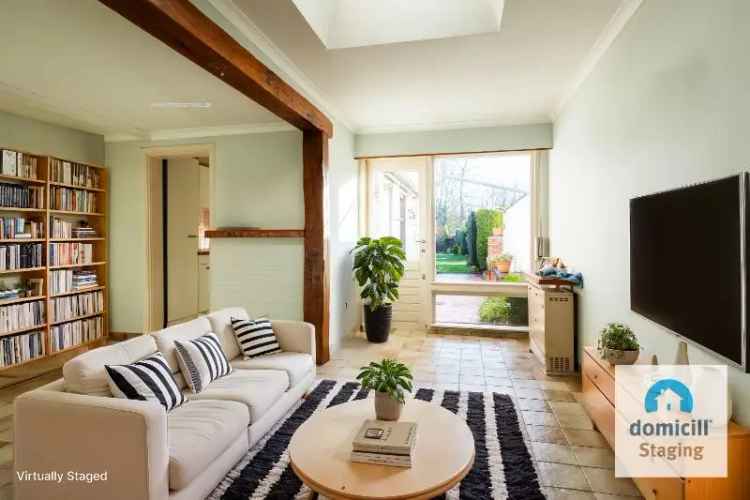 Te renoveren woning met 4 slaapkamers Roeselare