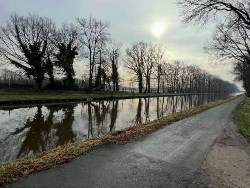 Woning met 4 slaapkamers nabij kanaal