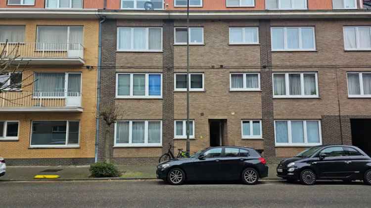 Te koop gelijkvloers appartement in Hasselt met ruime woon-eetkamer