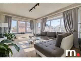 Appartement te koop Heule 3 slaapkamers 2 badkamers terras garage