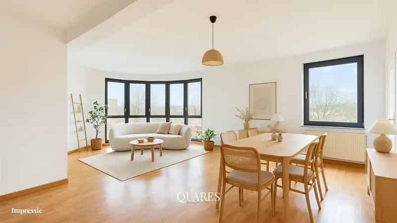 Ruim appartement te huur Pullhofbuurt 3 slaapkamers terras