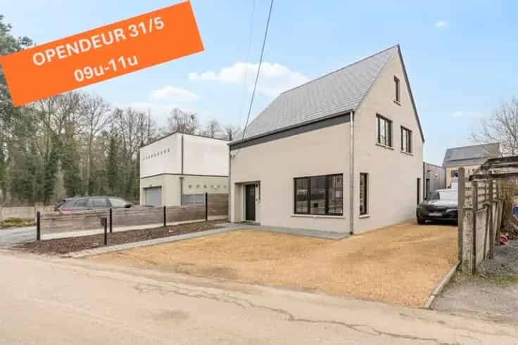 Huis Te Koop Voortkapel: Instapklare woning 3 slaapkamers