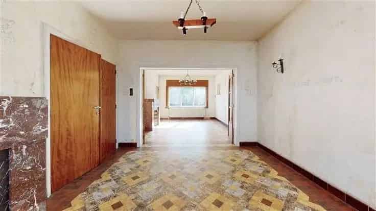 Huis Te Koop Montignies-sur-Sambre 5 slaapkamers