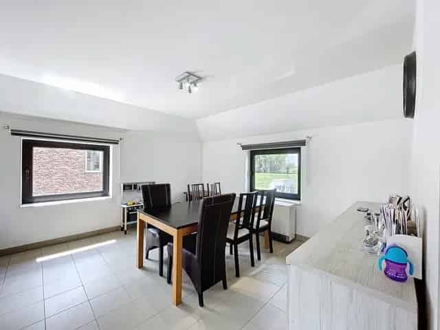 Appartement met Handelspand te Koop in Zwalm