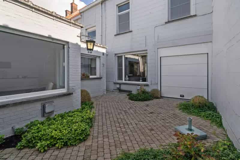 Karaktervolle woning met atelier en stadstuin