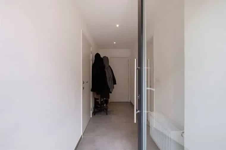 Huis te koop Oostakker: 4 slaapkamers, garage en tuin