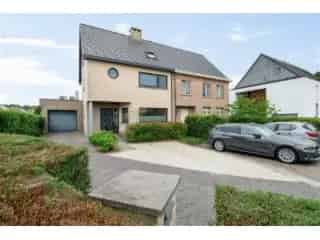 Huis te Koop Merksplas 3 slaapkamers Garage Tuin