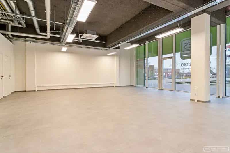 Handelspand te Huur Zwevegem Centrum