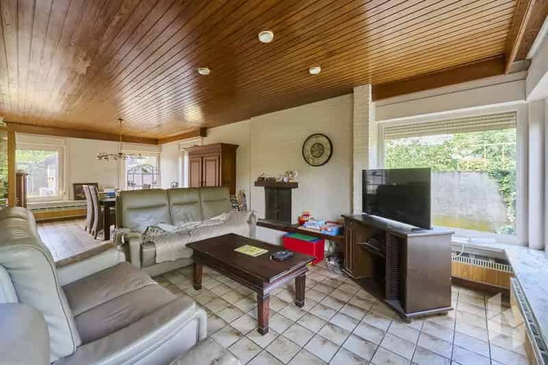 Te renoveren woning nabij centrum Lommel