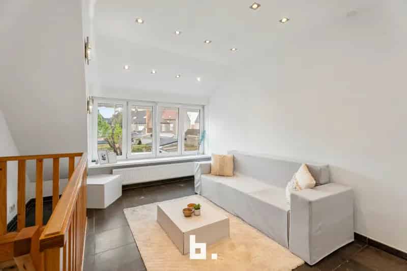 Instapklare Rijwoning Roeselare Centrum