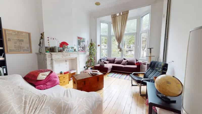 Duplex 3 slaapkamers Schaerbeek 120m² gerenoveerd