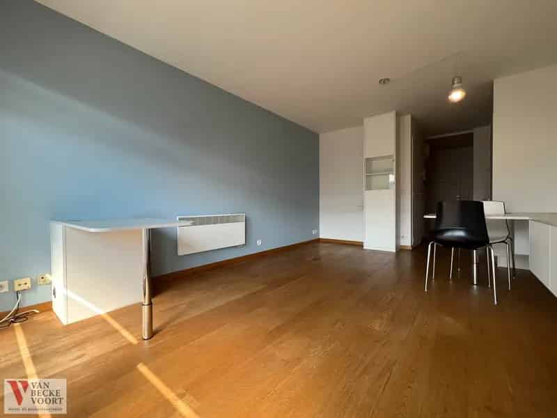 Appartement te huur Torhoutsesteenweg  Studio 35m² Terras