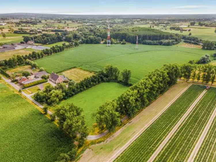 Boerderij 8198m² Kontich: gerenoveerd, vijver, bijgebouw