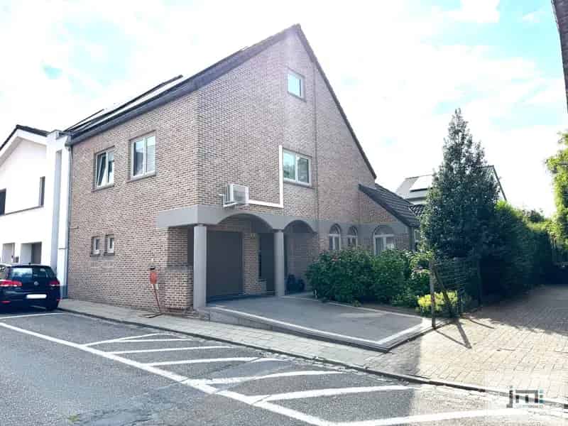 Huis te huur Borgloon: Instapklare woning met 3 slaapkamers en 15 zonnepanelen