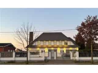 Villa te koop Oostmalle 5 slaapkamers luxe gerenoveerd