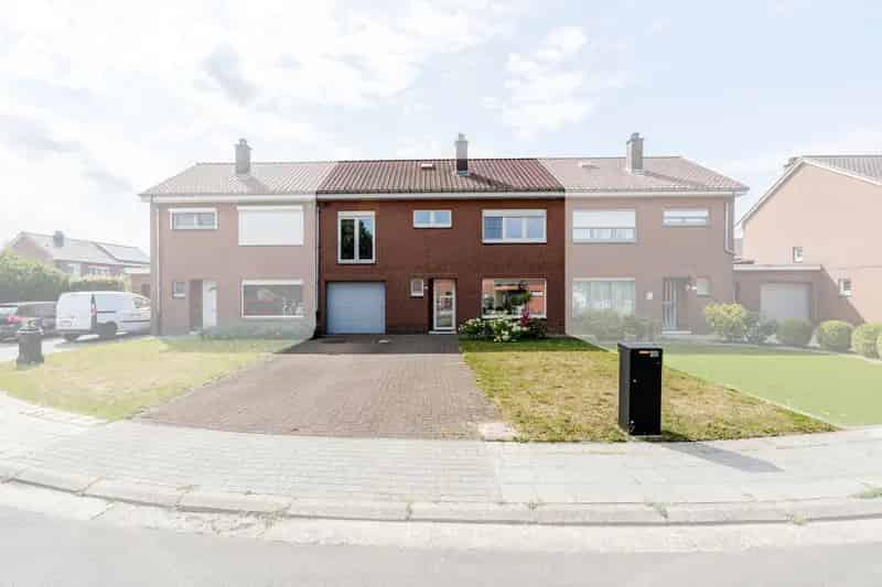 Gezinswoning 5 slaapkamers Zemst Garage Tuin