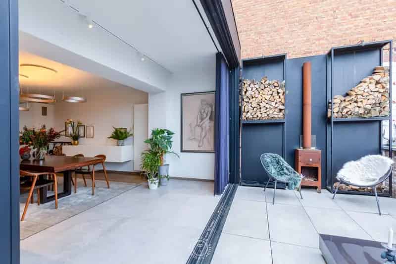 Bel-étage 4 slaapkamers Lift Ruim Terras 230m²