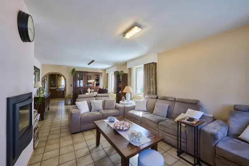 Ruime gezinswoning te huur Peer 250m² 5 slaapkamers
